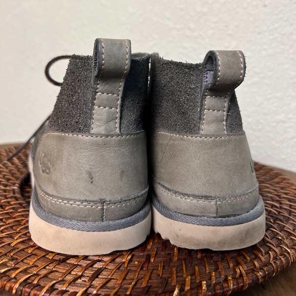 UGG NEUMEL UNLINED LEATHER CHARCOAL MENS US 11 - Picture 9 of 10
